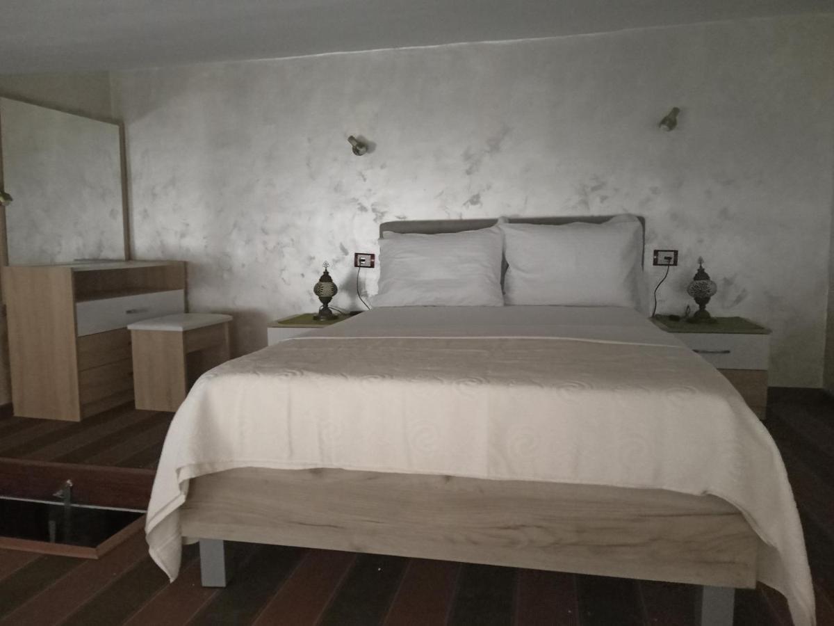 Apartments With Sea View In Prcanj Kotor Eksteriør billede