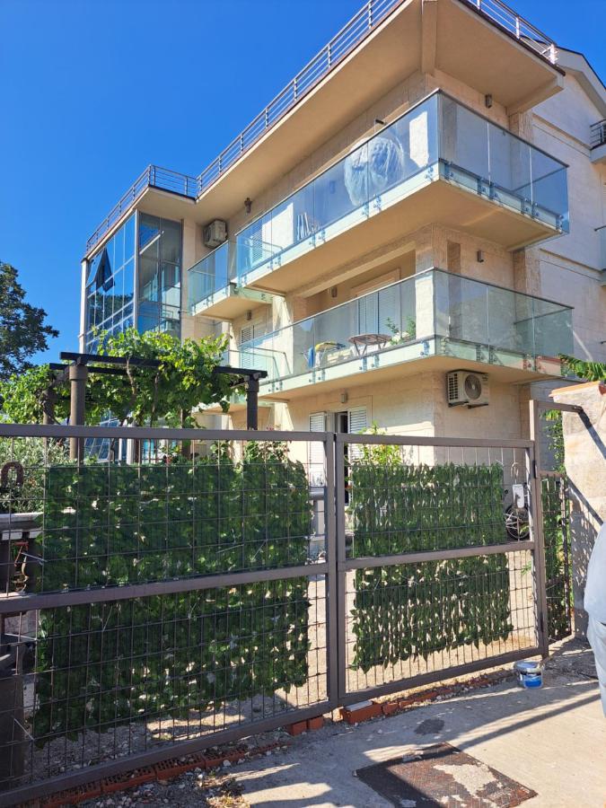Apartments With Sea View In Prcanj Kotor Eksteriør billede