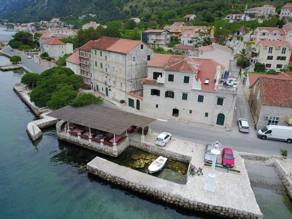 Apartments With Sea View In Prcanj Kotor Eksteriør billede